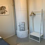 아파트 Unique & Premium Apartment With Free Wifi & Parking For 2 Cars In The Center Of Kerava