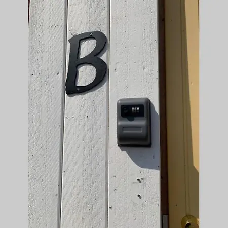 Апартаменты Unique & Premium Apartment With Free Wifi & Parking For 2 Cars In The Center Of Kerava *