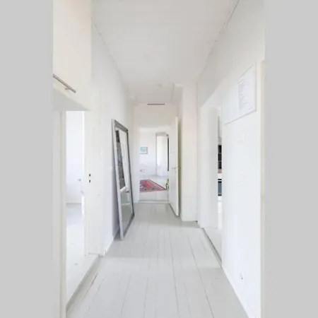 Apartment Unique & Premium Apartment With Free Wifi & Parking For 2 Cars In The Center Of Kerava Kerava