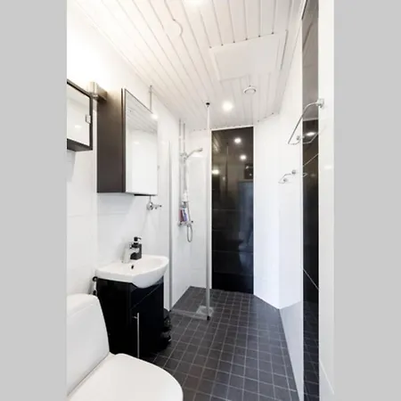 Unique & Premium Apartment With Free Wifi & Parking For 2 Cars In The Center Of Kerava