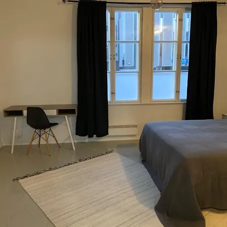 Unique & Premium Apartment With Free Wifi & Parking For 2 Cars In The Center Of Kerava Apartment