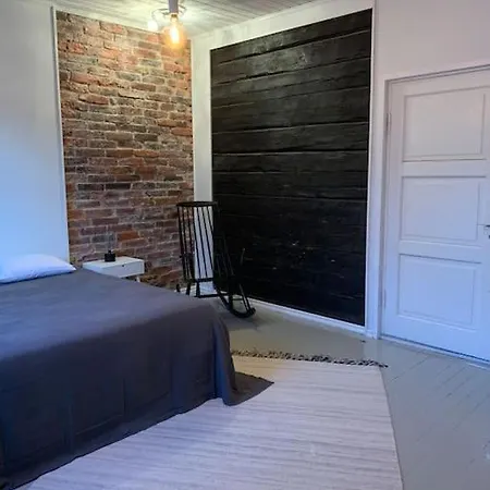 Apartment Unique & Premium Apartment With Free Wifi & Parking For 2 Cars In The Center Of Kerava